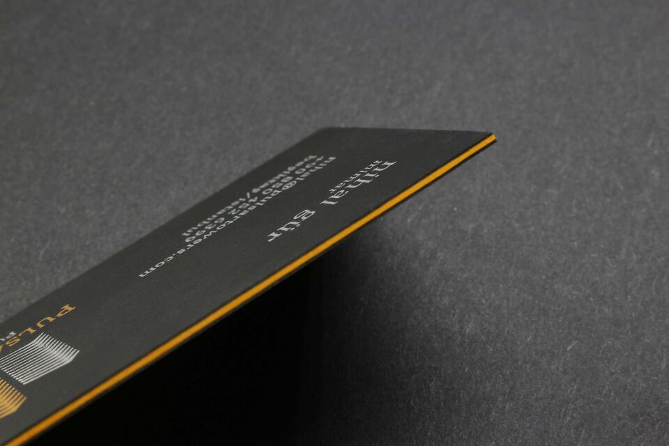 Süet Siyah Fantazi Kağıt +Yaldız Baskılı + Sarı Ara Kartonlu + Tripleks Sıvamalı   500 Adet