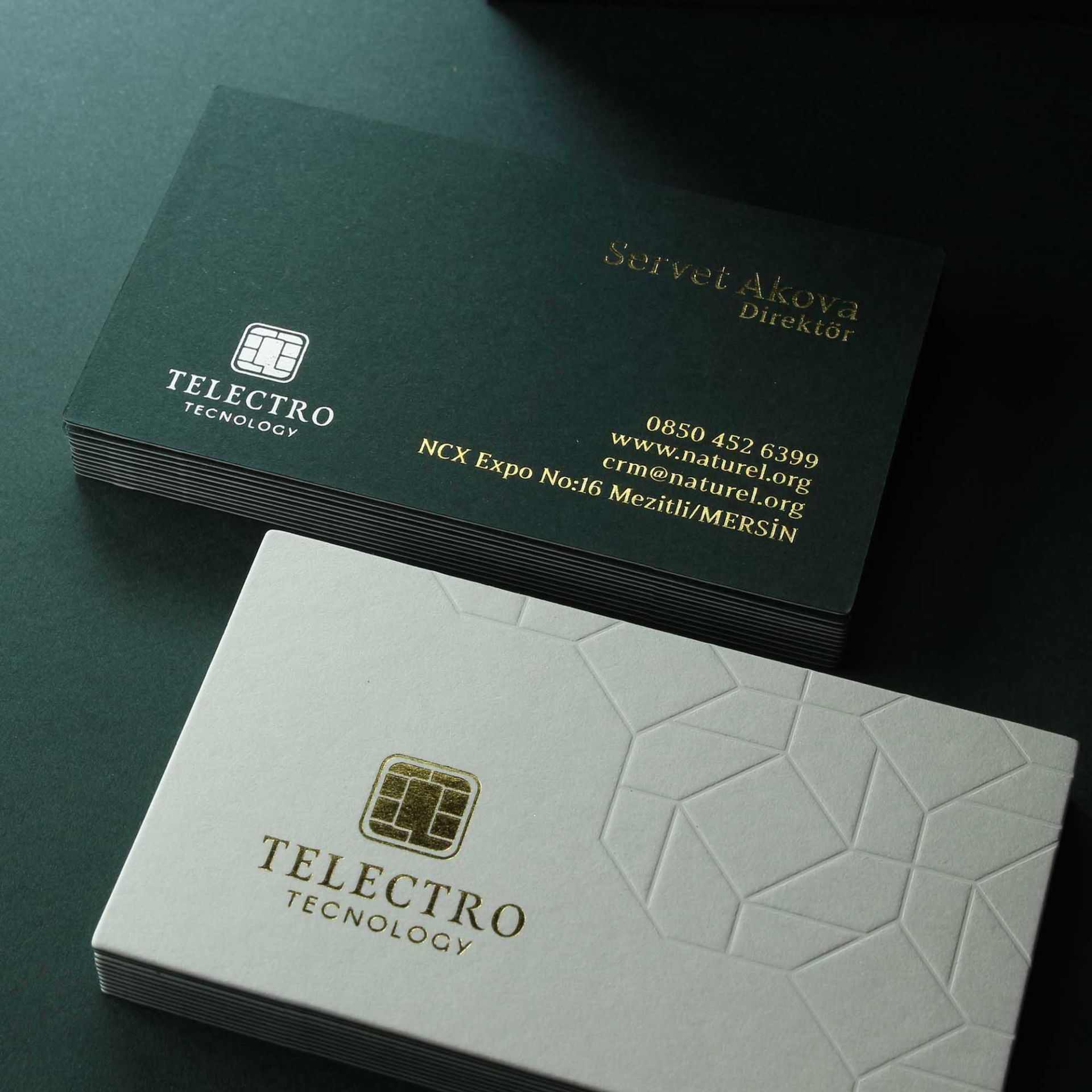 Fantazi Beyaz + Koyu Yeşil Kağıt  + Yaldız Baskılı  + Dubleks Sıvamalı   500 Adet