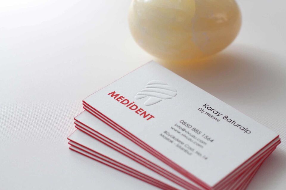 Fantazi Beyaz Kağıt  + Renkli baskılı + Kabartmalı - Kenar Boyamalı  500 Adet