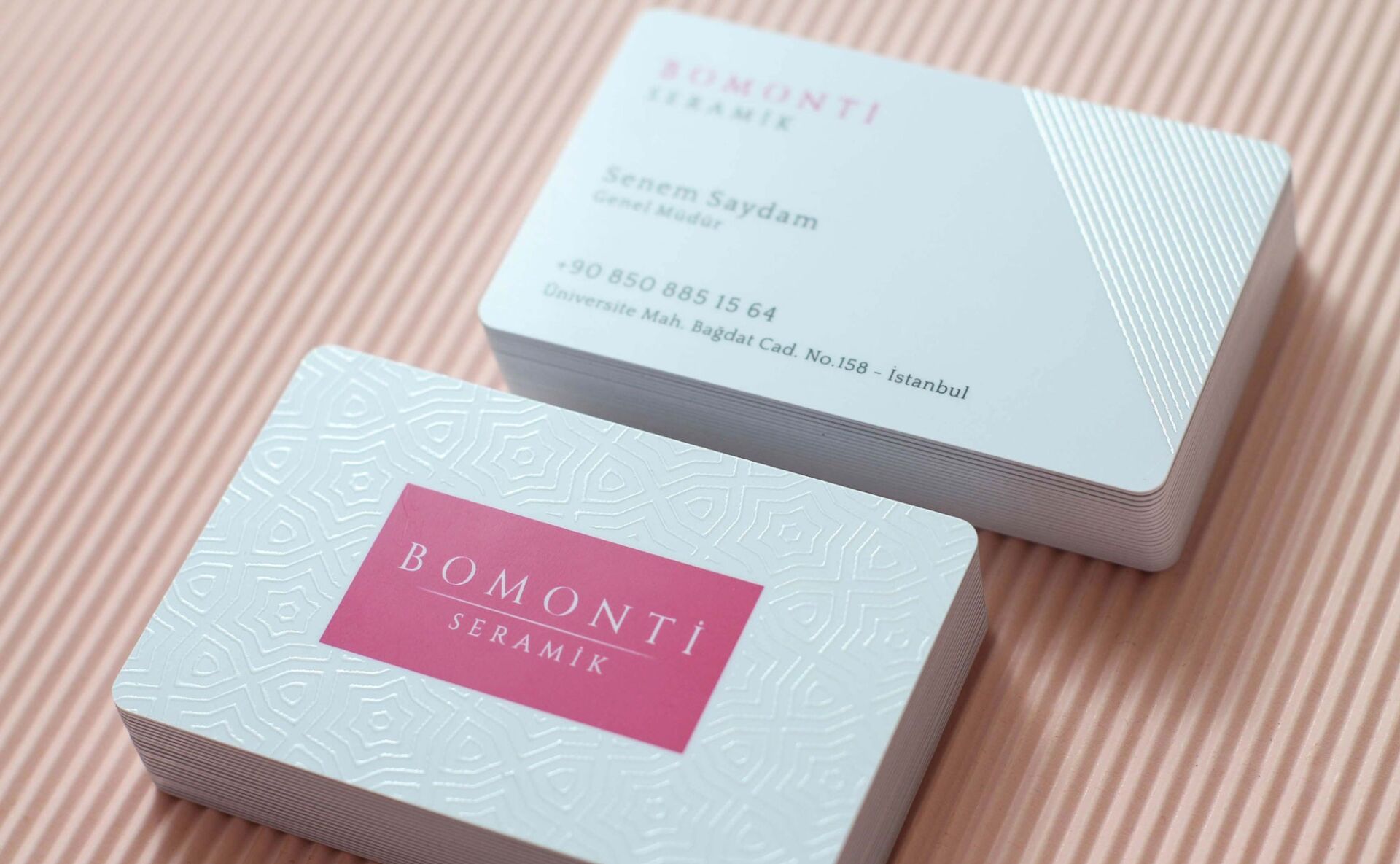 Kalın PVC + Kabartma Laklı + Çift Yönlü + Renkli Baskılı + 500 Adet